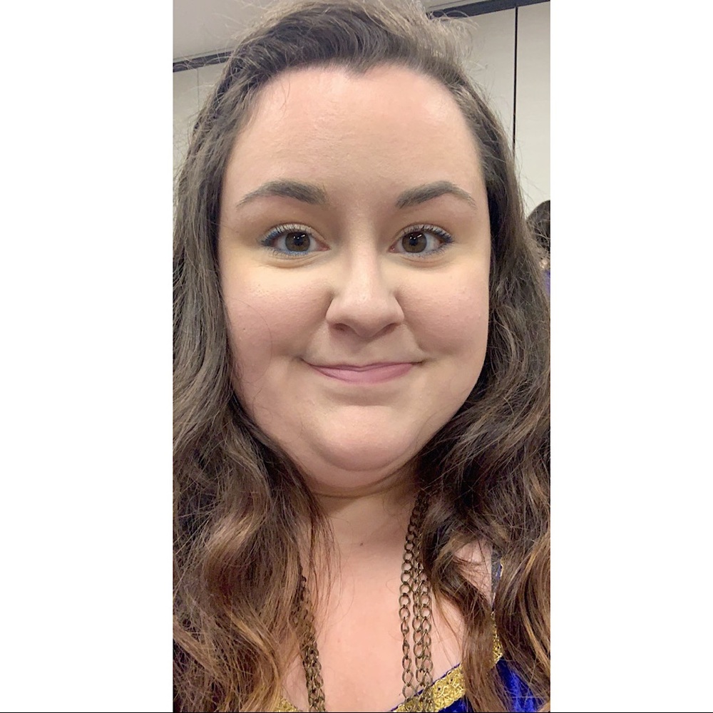 Meet your Posher, Anna